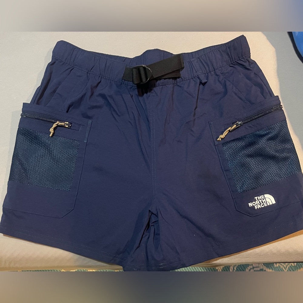 North Face fishing / hiking shorts